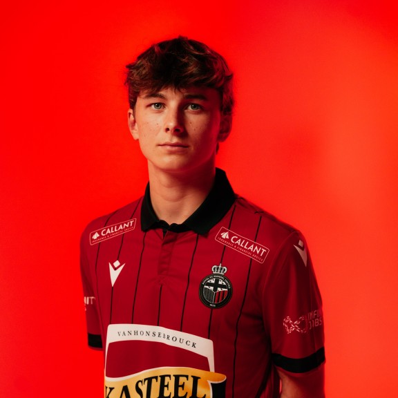 Miel Wydhooge middenvelder Mandel United